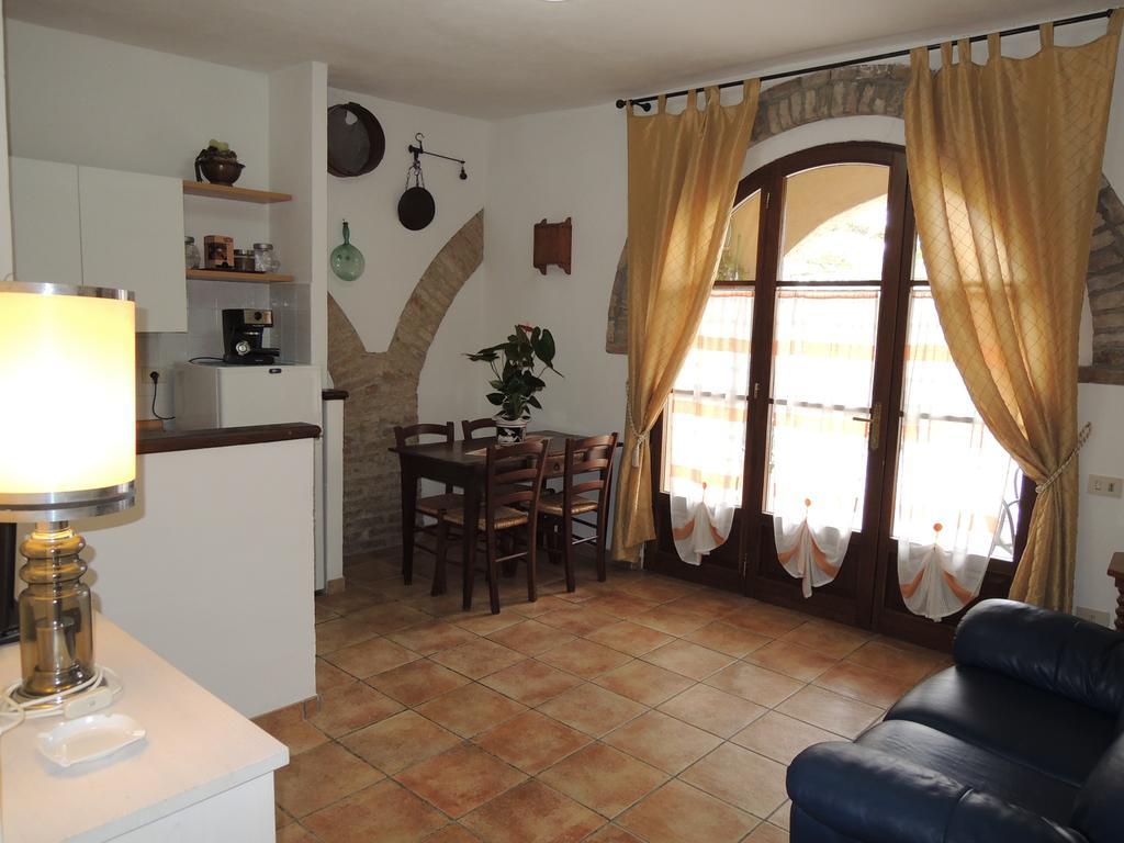 Agriturismo Il Colle Сиена Номер фото