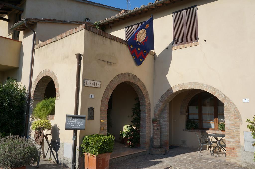 Agriturismo Il Colle Сиена Экстерьер фото